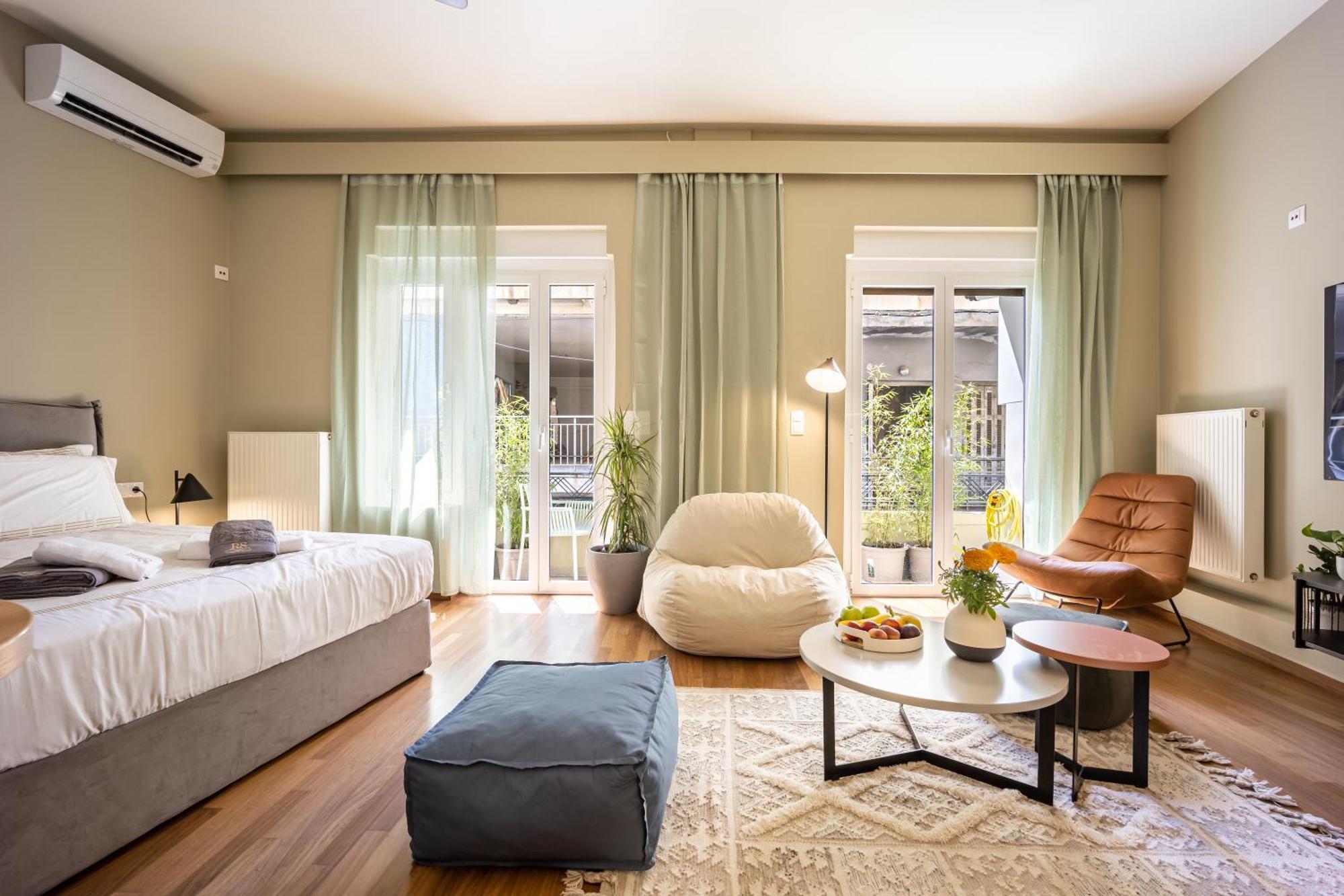 Oasis Athens - Boutique Suites מראה חיצוני תמונה